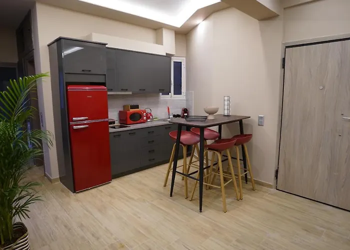 New Ventiri Suite 3, Near Hilton, Central, Fully Equipped